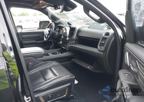 2020 Ram 1500 Limited 4X4 5'7 Box z USA, uszkodzony, nr VIN 1C6SRFHT0LN144291